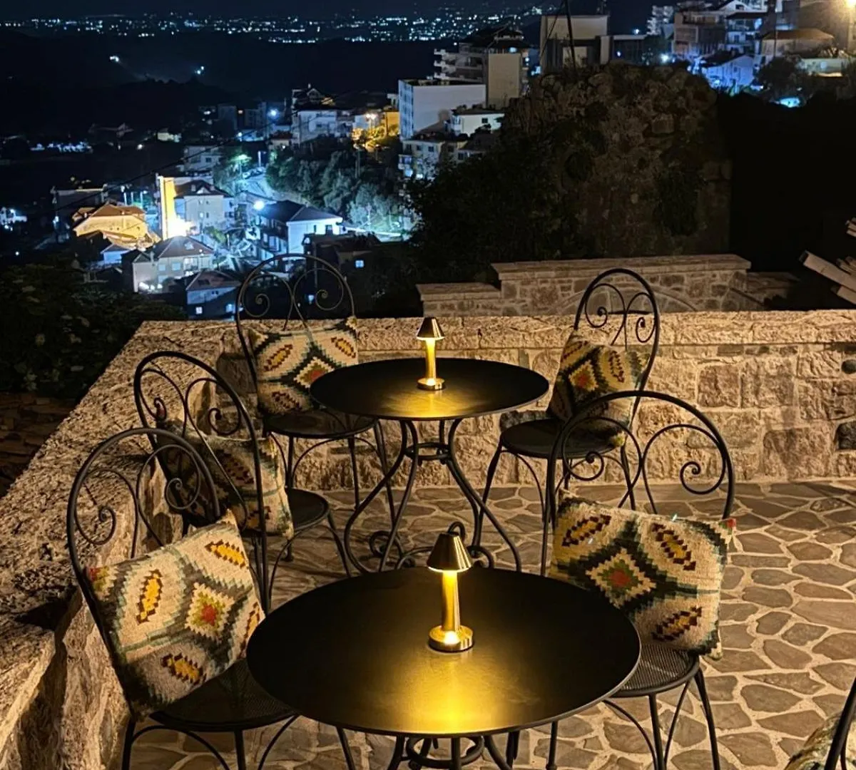 Kruja Albergo Diffuso , Inside Kruja Castle Otel Krujë
